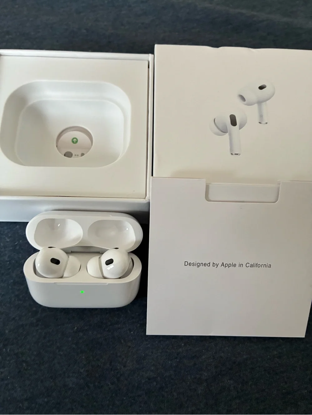 Wireless In-Ear Earbuds - White